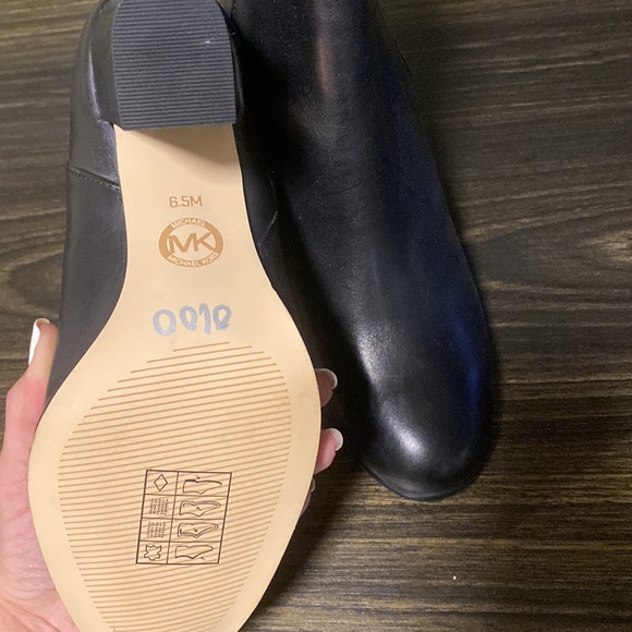 Michael Kors Ankle Boots✨ NWOT - Picture 4 of 8